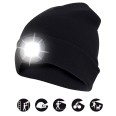 LIGHTHOUSE: Gorro con luz frontal LED recargable y forro polar. Negro
