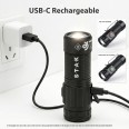 MIGHTY MIKE : Lampe torche LED rechargeable de 15 W. 1500 lumens, IPX4. Seulement 8 cm !