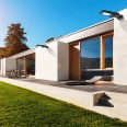 CRUISER XL : Lampadaire solaire 40 W (6000 lm) avec détecteur de mouvement et télécommande