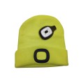 FARO: Sombrero con luz frontal LED recargable. Amarillo.