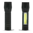 THOR MAX: Wiederaufladbare 1W LED-Taschenlampe mit Zoomfunktion und seitlicher Laterne.