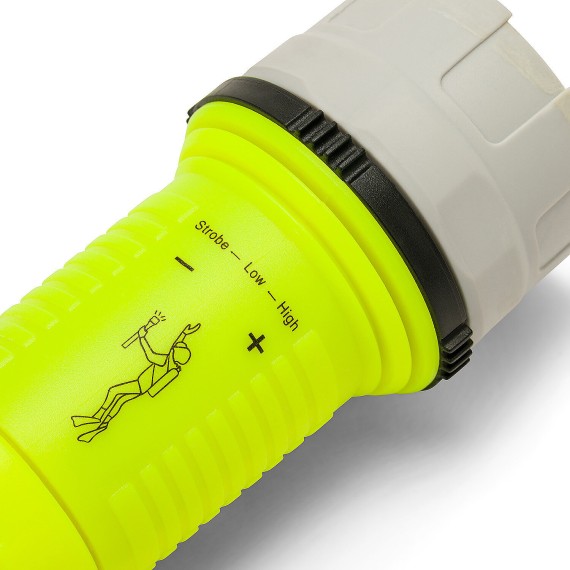 NEMO: 150 lumen LED underwater flashlight....