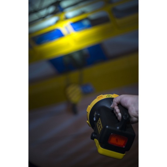 TRAINSPOTTING : Phare rechargeable LED CREE 20...