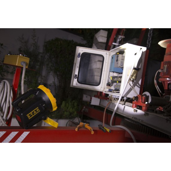 TRAINSPOTTING : Phare rechargeable LED CREE 20...