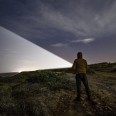MAMBA : Lampe torche LED rechargeable de 5000 lumens avec batterie externe
