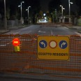 BLINK ROAD: Intermitente LED para carretera, 1 pila. Reflector rojo.