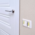 BESONDERS: Batteriebetriebener Lichtschalter (im Lieferumfang enthalten!). Weiß