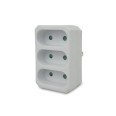 Multipresa tripla con 3 prese elettriche frontali, 3 x 6A, standard francese