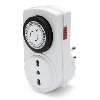 Mini 24-hour daily programmer, with 10/16A plug/socket