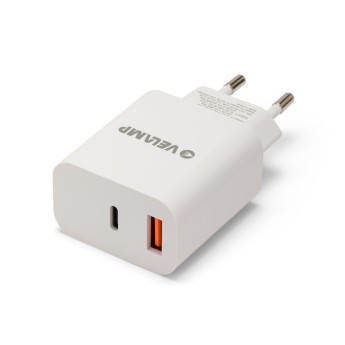 20-W-Netzteil (220 V) mit USB-A- und USB-C-Ausgang. Weiß.